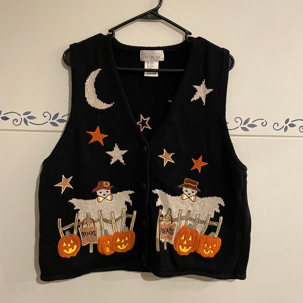 Black Halloween Embroidered Knit Vest - Pumpkins & Stars